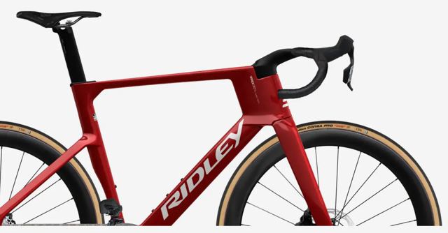Ridley Noah Fast 配色:Candy Red Metallic・White Logo